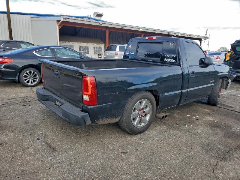 Photo 3 from auction – 2006 CHEVROLET SILVERADO with VIN 3GCEK14V76G247371