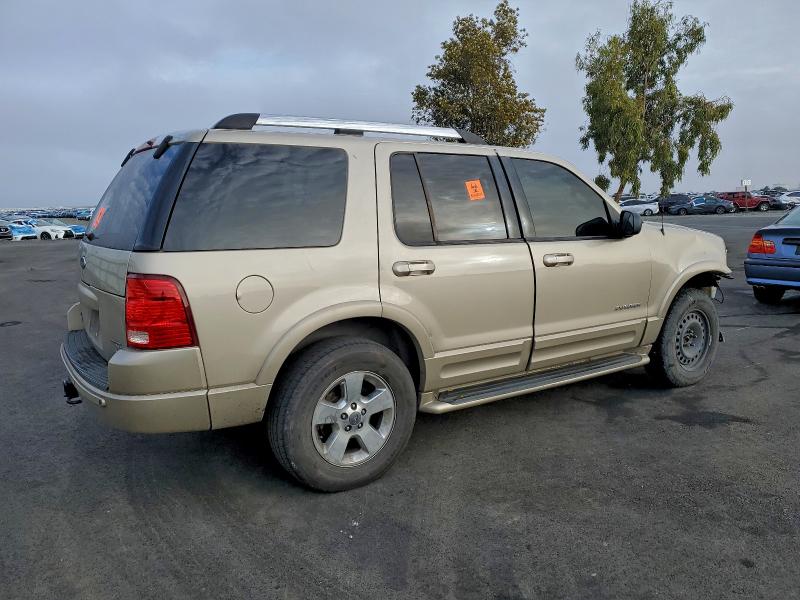 Photo 3 from auction – 2005 FORD EXPLORER L with VIN 1FMDU75W45ZA05311
