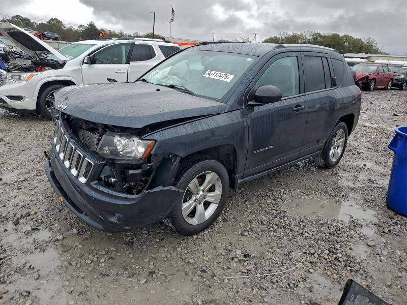 JEEP COMPASS SP 2014 مع رقم تعريف المركبة 1C4NJCBA4ED560999 - صورة من المزاد