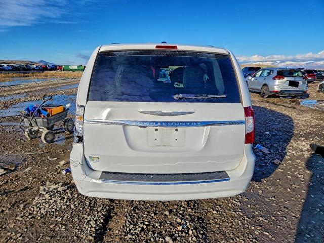 Photo 6 from auction – 2014 CHRYSLER TOWN & COU with VIN 2C4RC1BG2ER397271