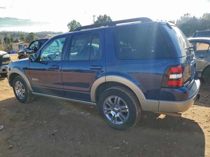 Photo 2 from auction – 2008 FORD EXPLORER E with VIN 1FMEU64E58UA75828