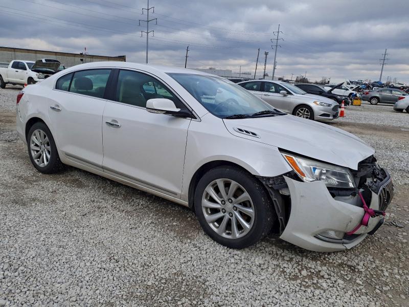 Zdjęcie 4 z aukcji – 2015 BUICK LACROSSE z VIN 1G4GB5G36FF211369