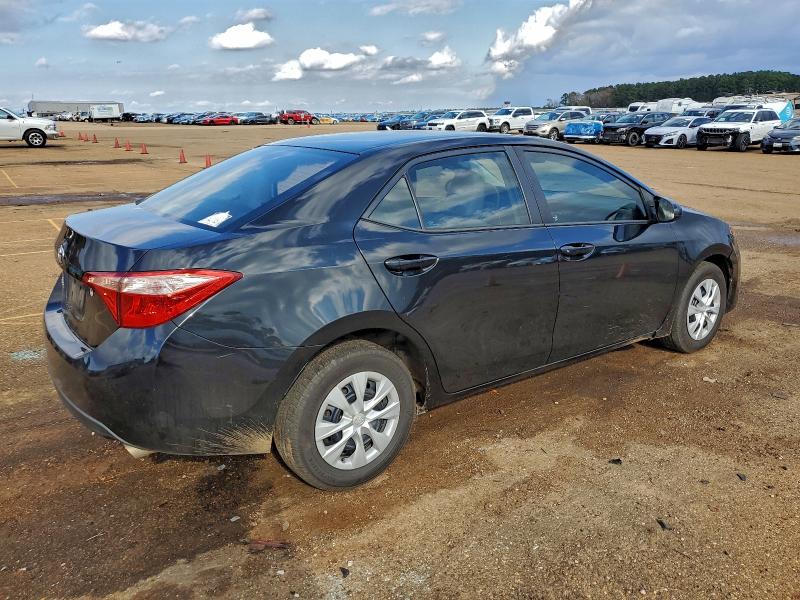 Photo 3 from auction – 2017 TOYOTA COROLLA L with VIN 5YFBURHE1HP639264