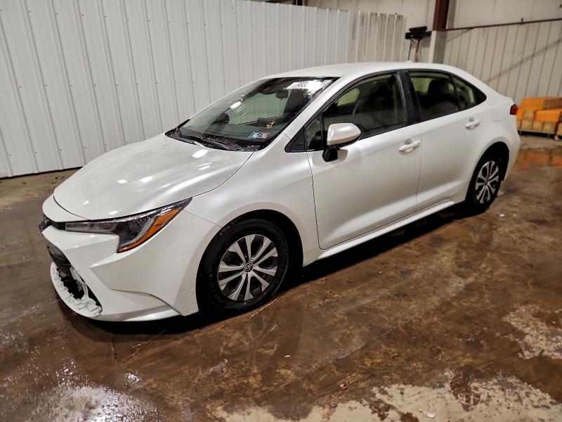 TOYOTA COROLLA LE 2022 with VIN JTDEAMDE9N3005705 - Photo from auction