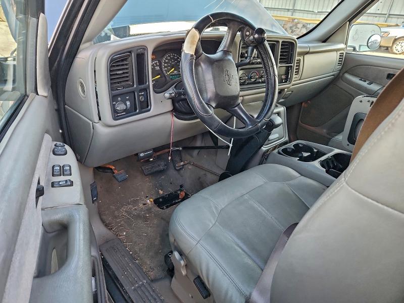 Photo 8 from auction – 2001 CHEVROLET SILVERADO with VIN 2GCEC19T111200455
