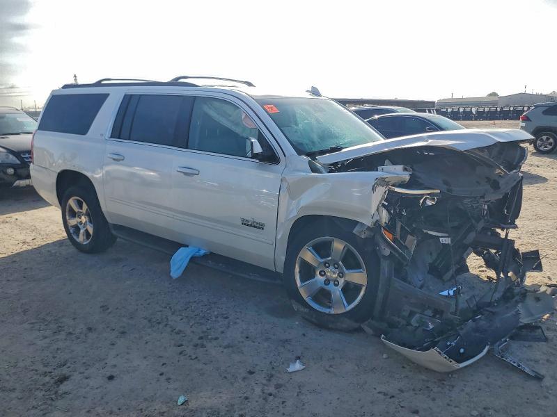Photo 4 from auction – 2017 CHEVROLET SUBURBAN C with VIN 1GNSCHKCXHR375642