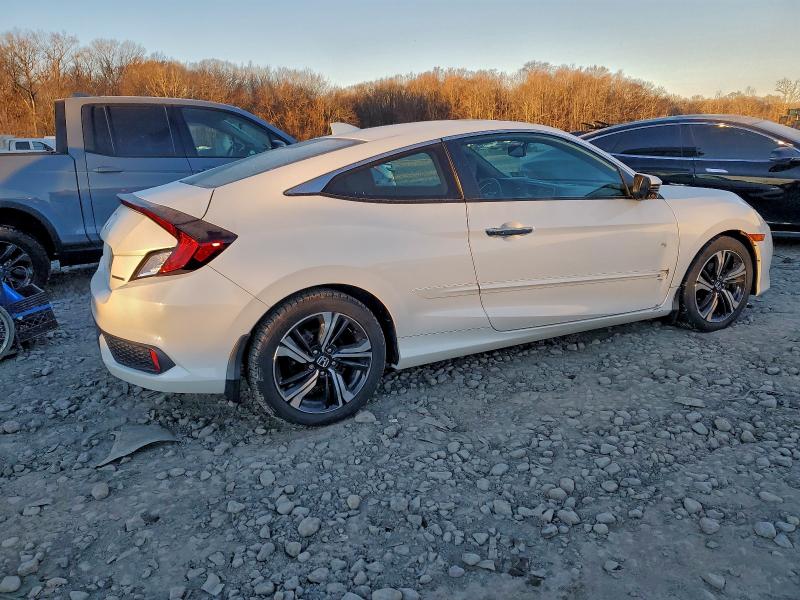 Photo 3 from auction – 2016 HONDA CIVIC TOUR with VIN 2HGFC3B97GH360419