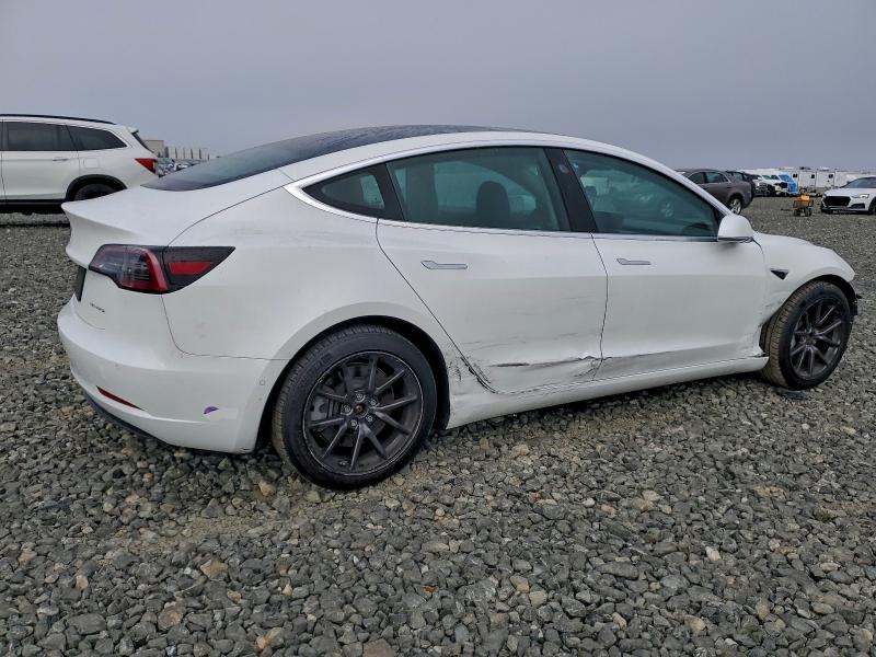 Photo 3 from auction – 2019 TESLA MODEL 3 with VIN 5YJ3E1EB3KF390479