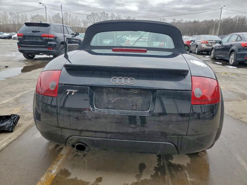 Photo 6 from auction – 2006 AUDI TT with VIN TRUTC28N961000961