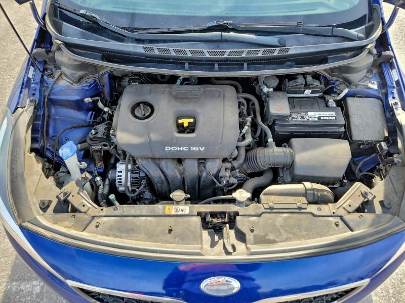 Photo 11 from auction – 2017 KIA FORTE LX with VIN 3KPFK4A78HE152828