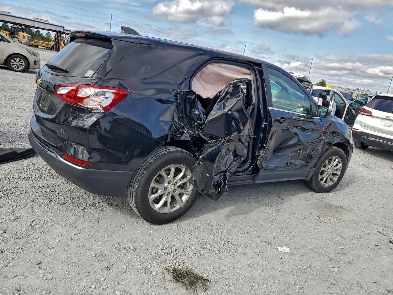 Photo 3 from auction – 2021 CHEVROLET EQUINOX with VIN 2GNAXKEV7M6146142