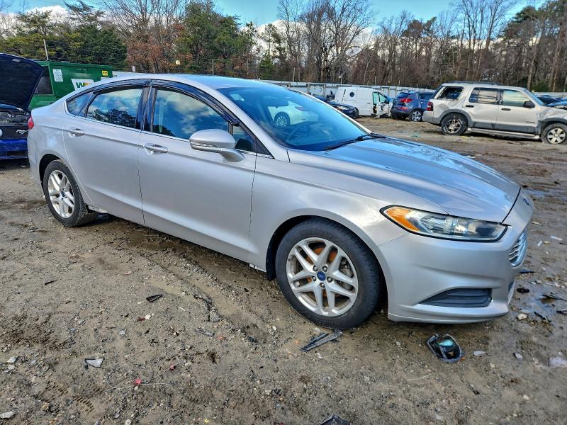 Photo 4 from auction – 2015 FORD FUSION SE with VIN 1FA6P0H72F5111738