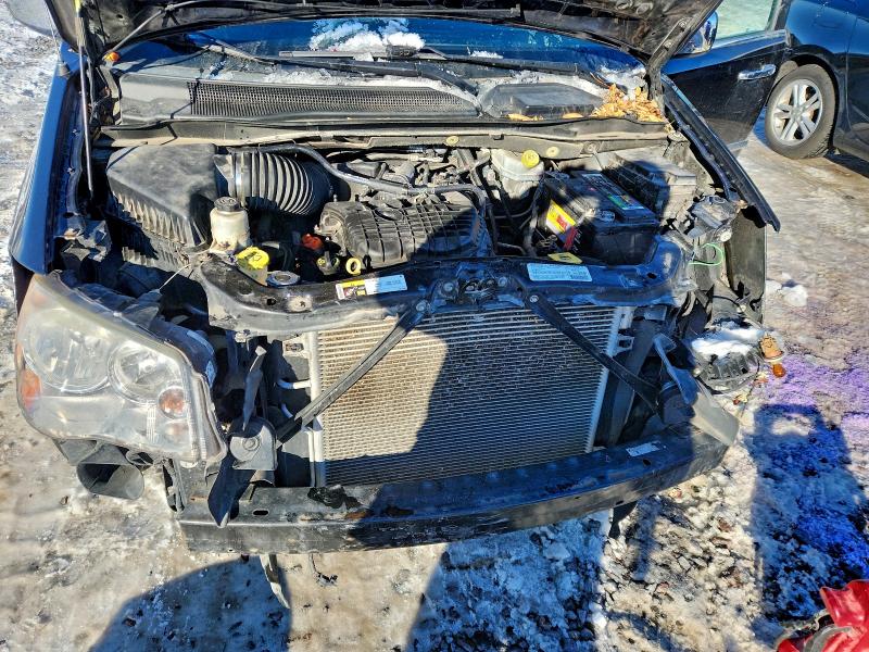 Photo 11 from auction – 2013 CHRYSLER TOWN & COU with VIN 2C4RC1CG7DR563894