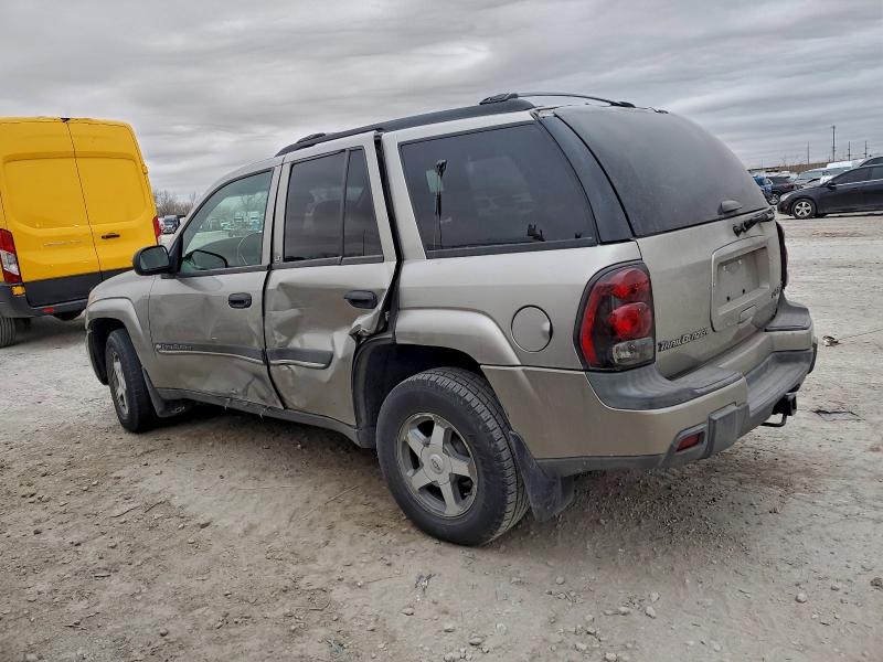 Photo 2 from auction – 2002 CHEVROLET TRAILBLAZE with VIN 1GNDT13S722192401