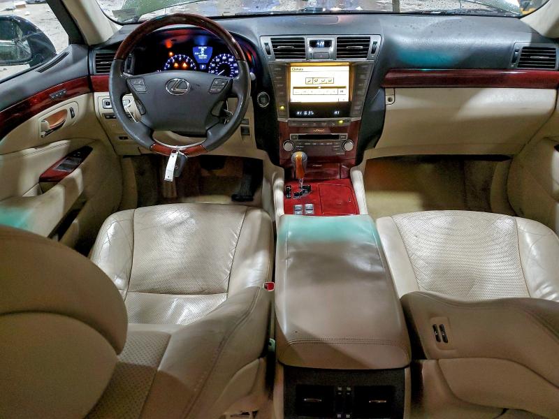 Photo 8 from auction – 2010 LEXUS LS 460 with VIN JTHCL5EF0A5006320