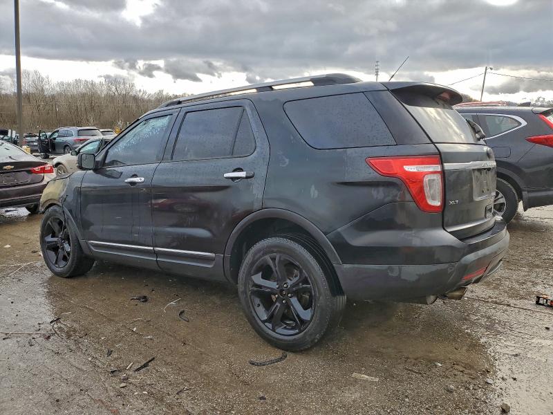 Photo 2 from auction – 2011 FORD EXPLORER X with VIN 1FMHK8D85BGA55268