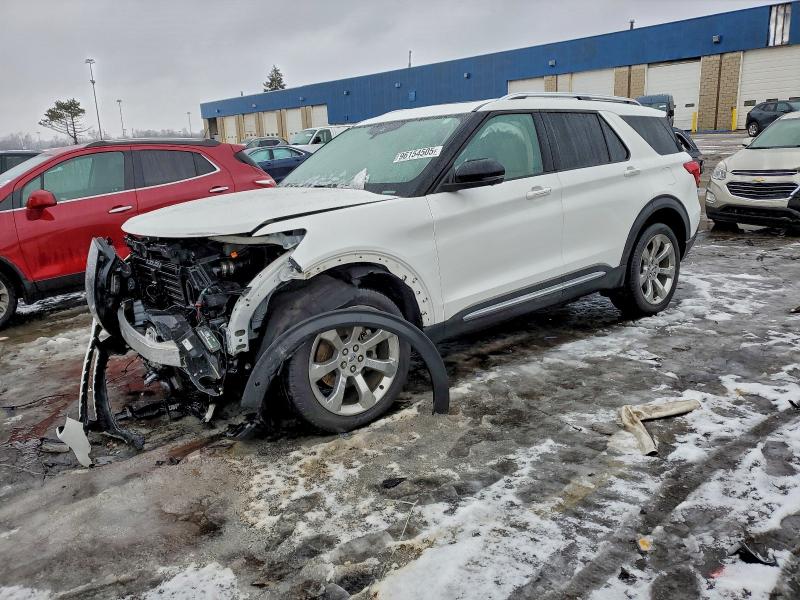 FORD EXPLORER P 2020 with VIN 1FM5K8HCXLGC44484 - Photo from auction