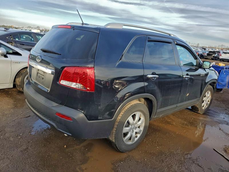 Photo 3 from auction – 2012 KIA SORENTO BA with VIN 5XYKT4A68CG214159