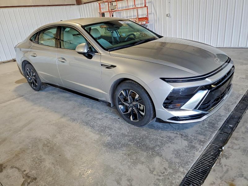 Photo 4 from auction – 2025 HYUNDAI SONATA SEL with VIN KMHL64JA5SA448348