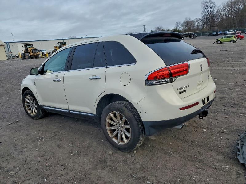 Photo 2 from auction – 2013 LINCOLN MKX with VIN 2LMDJ8JK0DBL10117
