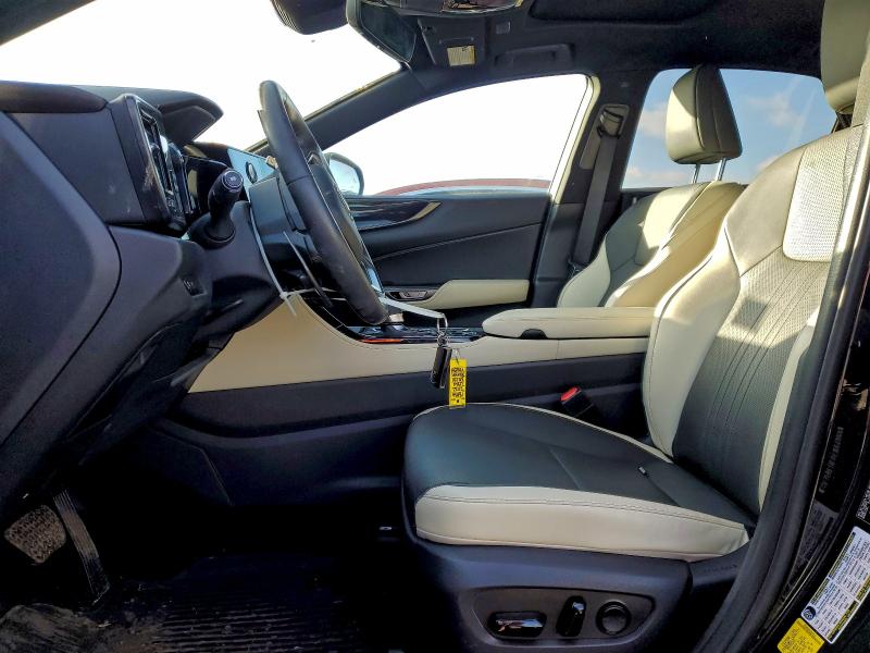 Photo 7 from auction – 2022 LEXUS NX 250 with VIN 2T2ADCAZ8NC002336