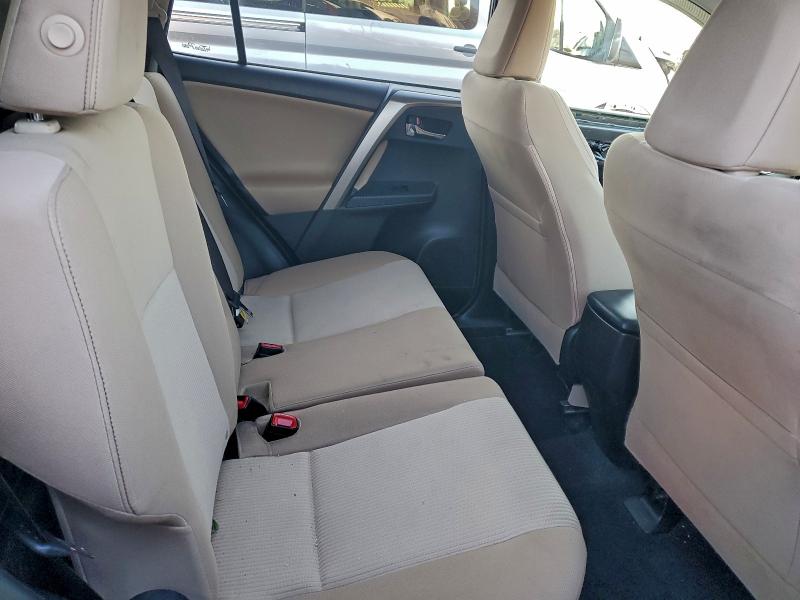 Photo 11 from auction – 2014 TOYOTA RAV4 XLE with VIN JTMRFREV7ED090374