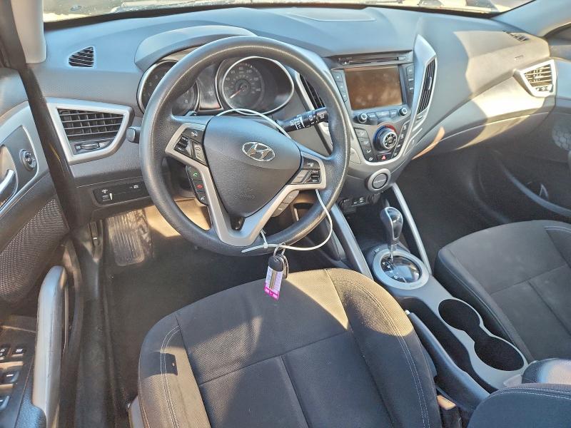 Photo 8 from auction – 2016 HYUNDAI VELOSTER with VIN KMHTC6AD9GU257729
