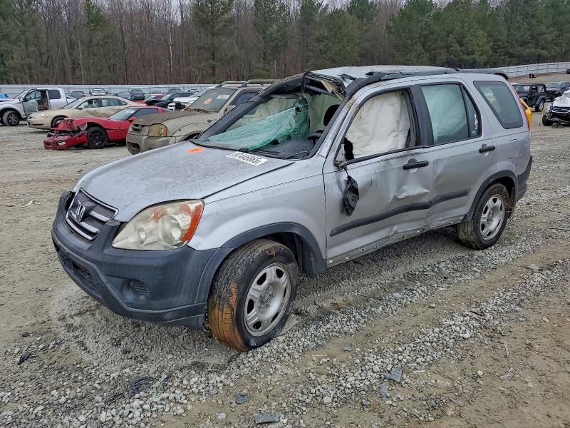 HONDA CR-V 2005 with VIN SHSRD68575U305639 - Photo from auction