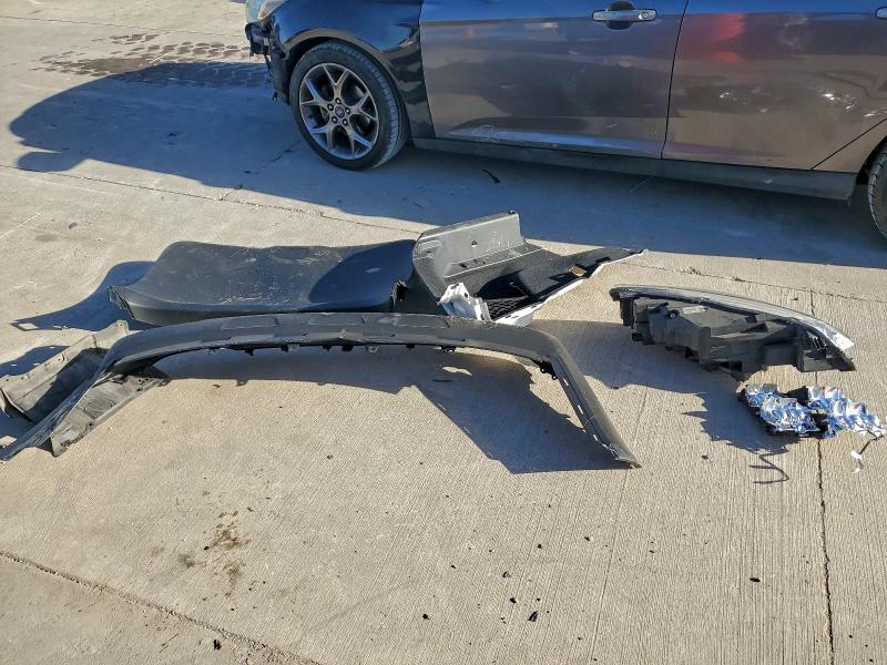 Photo 13 from auction – 2020 FORD ESCAPE TIT with VIN 1FMCU9J97LUB04223