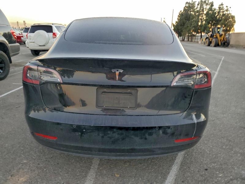 Photo 6 from auction – 2022 TESLA MODEL 3 with VIN 5YJ3E1EAXNF353652