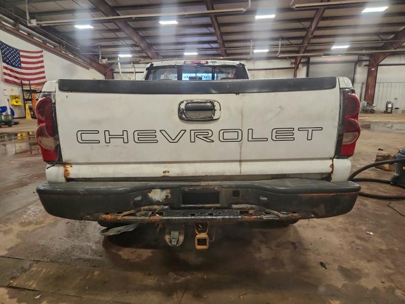 Photo 6 from auction – 2005 CHEVROLET SILVERADO with VIN 1GCEK14X35Z181367