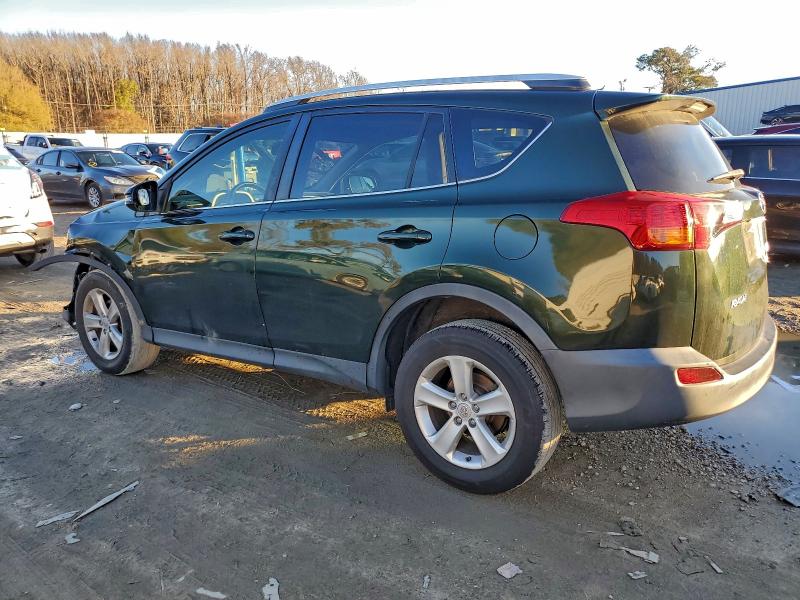 Photo 2 from auction – 2013 TOYOTA RAV4 XLE with VIN JTMRFREV4DD007675