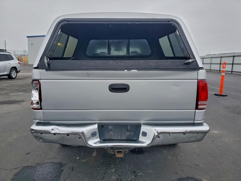 Photo 6 from auction – 2002 DODGE DAKOTA QUA with VIN 1B7HG48N82S656802