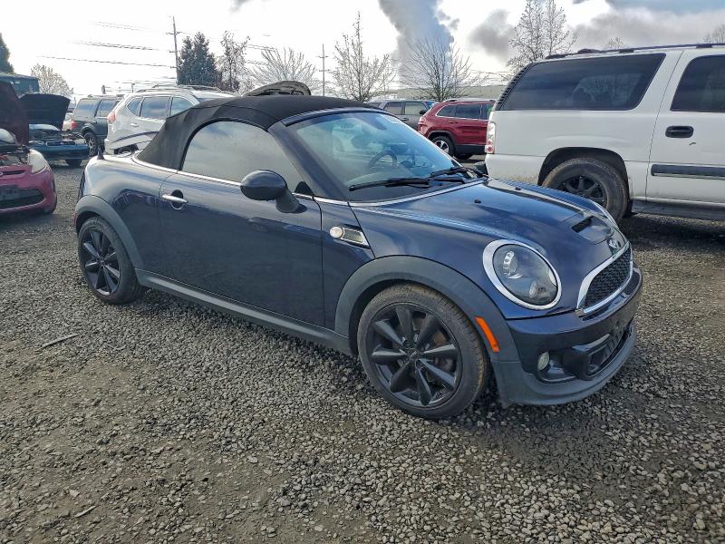 Photo 4 from auction – 2012 MINI COOPER ROA with VIN WMWSY3C53CT144300
