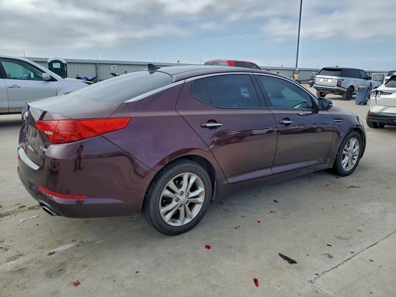Photo 3 from auction – 2012 KIA OPTIMA EX with VIN 5XXGN4A74CG064516