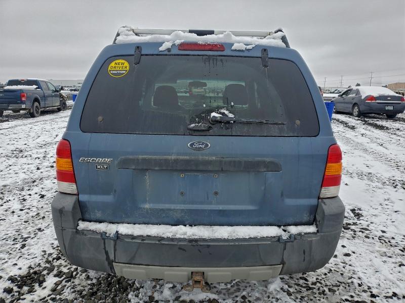 Photo 6 from auction – 2005 FORD ESCAPE XLT with VIN 1FMYU93175KA39868