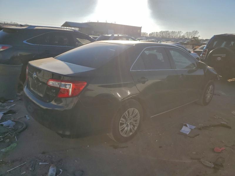Photo 3 from auction – 2014 TOYOTA CAMRY with VIN 4T1BF1FK2EU415242