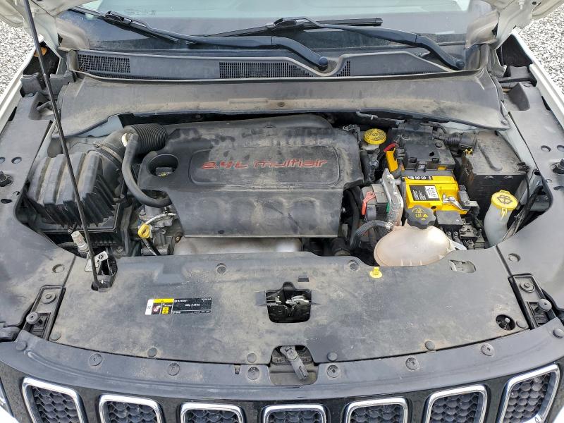 Photo 12 from auction – 2018 JEEP COMPASS LA with VIN 3C4NJDBB1JT238159