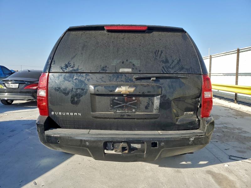 Photo 6 from auction – 2007 CHEVROLET SUBURBAN C with VIN 3GNFC16037G320392