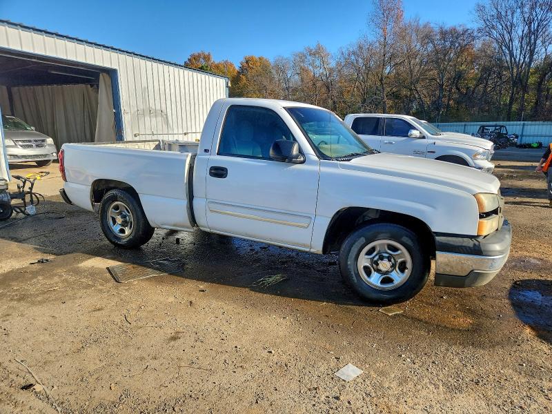 Photo 4 from auction – 2004 CHEVROLET SILVERADO with VIN 1GCEC14VX4Z171669