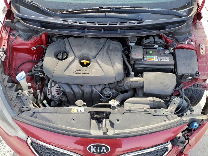 Photo 11 from auction – 2016 KIA FORTE EX with VIN KNAFZ4A82G5547776