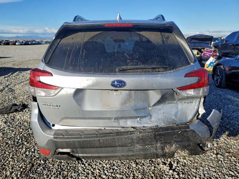 Photo 6 from auction – 2021 SUBARU FORESTER P with VIN JF2SKAJC8MH580110