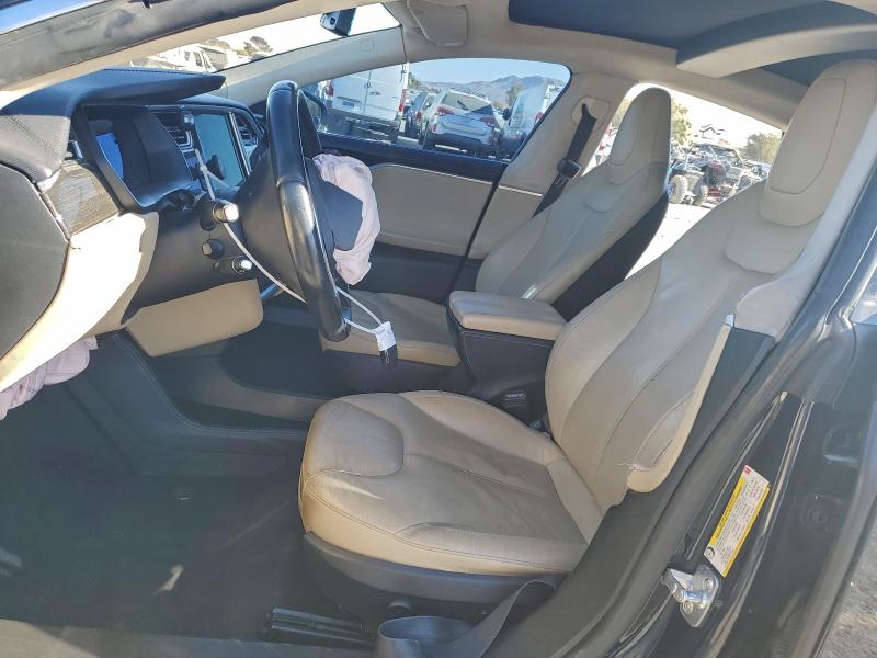 Photo 7 from auction – 2014 TESLA MODEL S with VIN 5YJSA1S10EFP52193