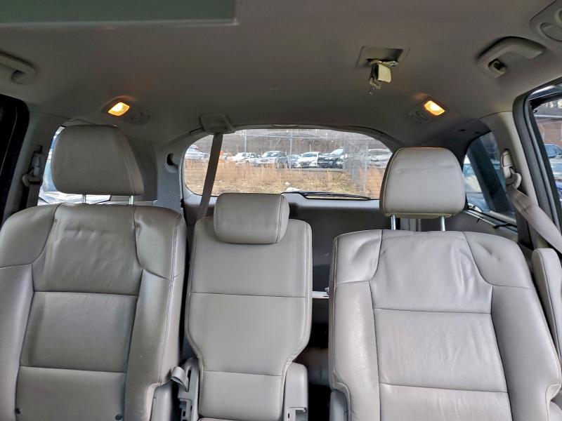Photo 10 from auction – 2012 HONDA ODYSSEY TO with VIN 5FNRL5H99CB124577