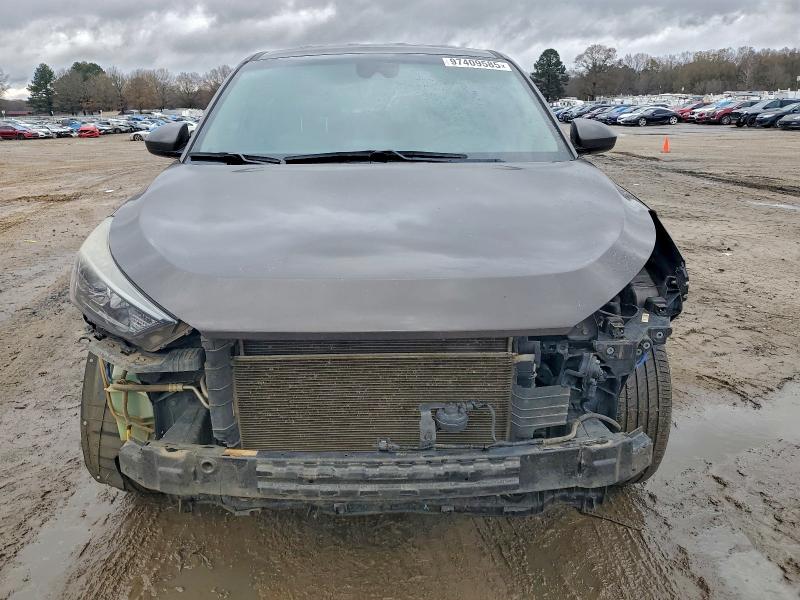 Photo 5 from auction – 2020 HYUNDAI TUCSON SE with VIN KM8J23A42LU179684