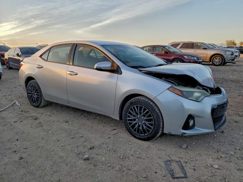 Photo 4 from auction – 2015 TOYOTA COROLLA L with VIN 5YFBURHE8FP222740