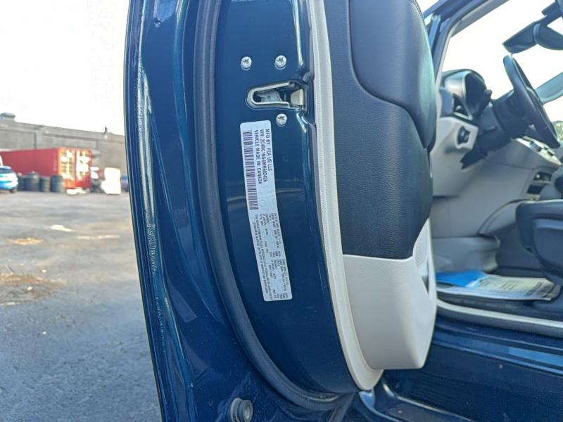 Photo 10 from auction – 2021 CHRYSLER PACIFICA T with VIN 2C4RC1BG4MR602426