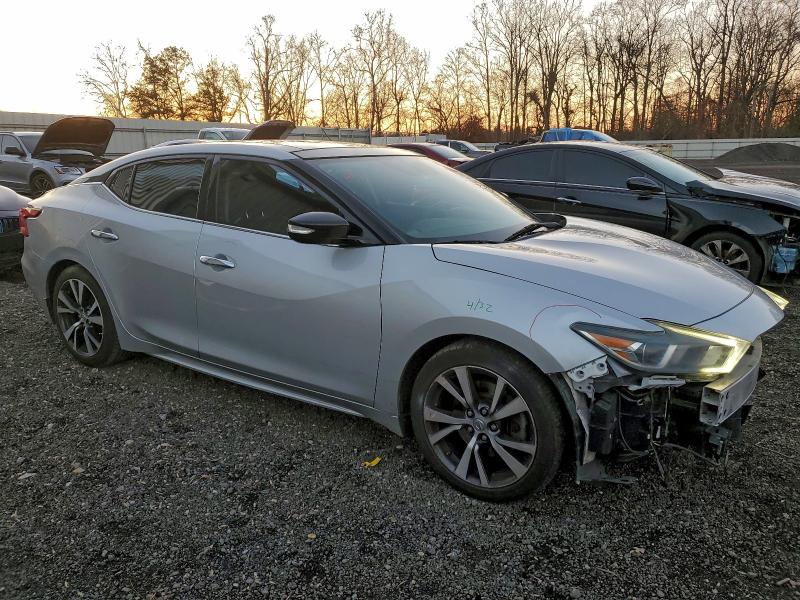 Photo 4 from auction – 2017 NISSAN MAXIMA 3.5 with VIN 1N4AA6AP6HC382972