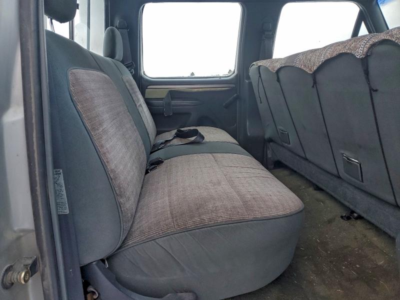 Photo 6 from auction – 1992 FORD F350 with VIN 2FTJW36G8NCB13784