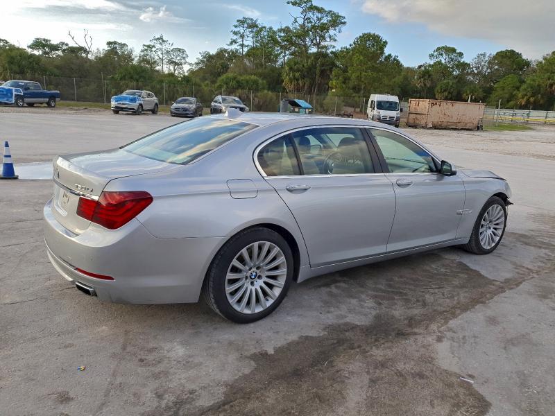 Photo 3 from auction – 2013 BMW 750 LI with VIN WBAYE8C57DD132405